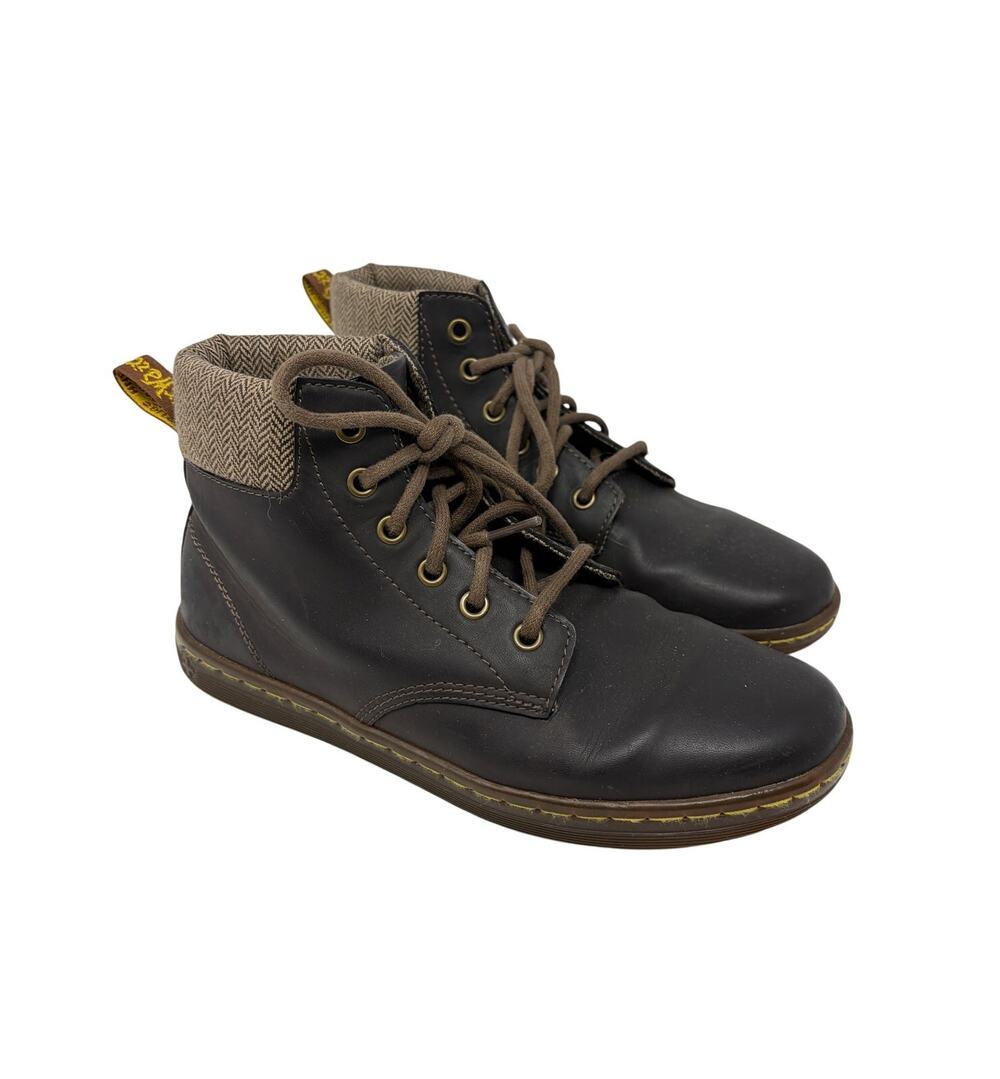 Dr. Martens women's Maelly ankle boots 8 brown chevron lace up leather